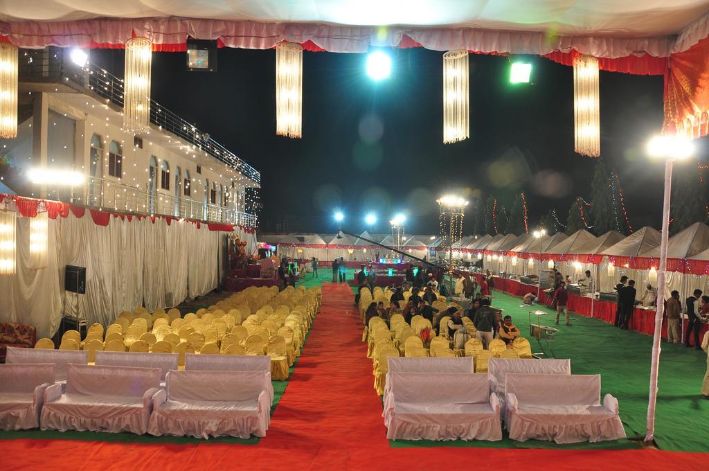 Hotel Fabexpress Landmark Awadh Lucknow Zewnętrze zdjęcie