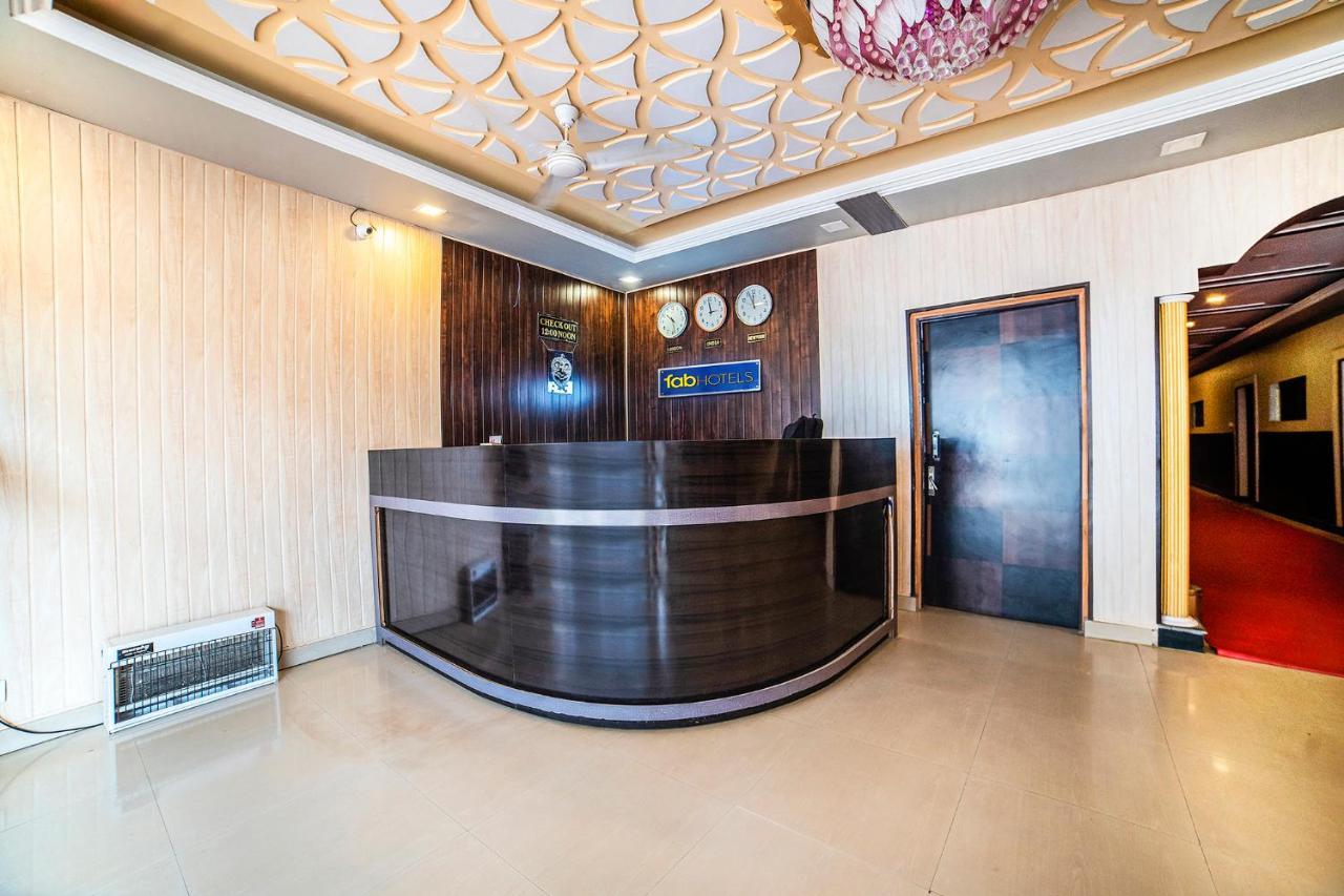 Hotel Fabexpress Landmark Awadh Lucknow Zewnętrze zdjęcie
